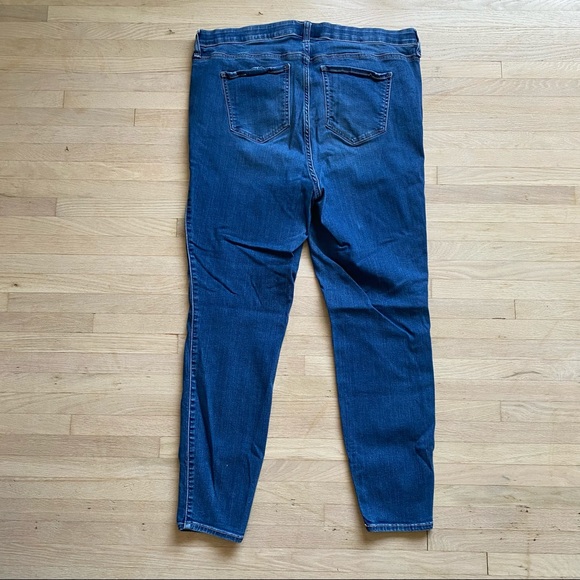 Torrid Premium Sky High Skinny Blue Jeans Medium Wash Woman’s Size 18R - Picture 6 of 11